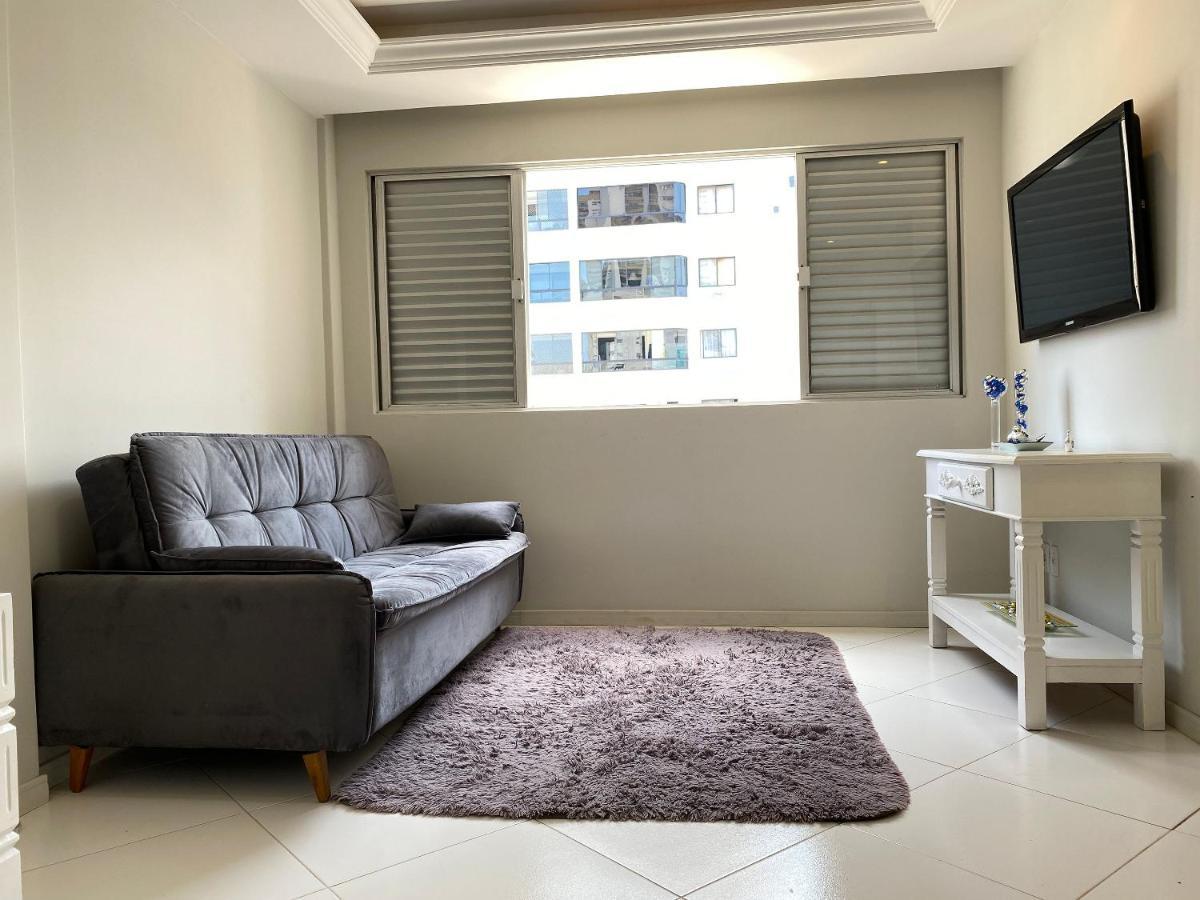 Ferienwohnung Jgd94 - Ao Lado Do Calcadao, Climatizado, Wi-Fi Balneário Camboriú Exterior foto