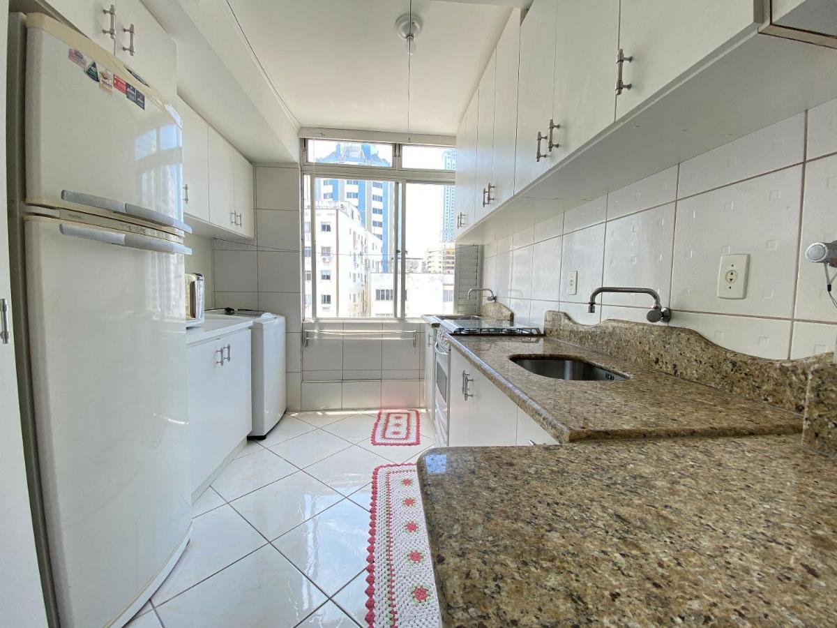 Ferienwohnung Jgd94 - Ao Lado Do Calcadao, Climatizado, Wi-Fi Balneário Camboriú Exterior foto