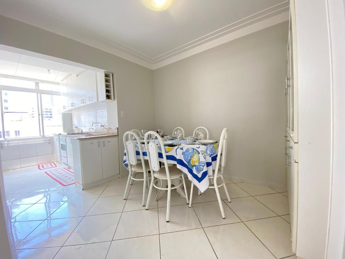 Ferienwohnung Jgd94 - Ao Lado Do Calcadao, Climatizado, Wi-Fi Balneário Camboriú Exterior foto